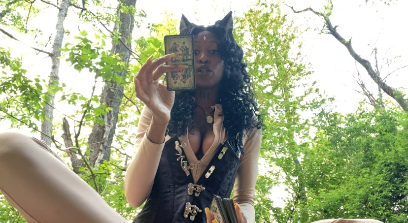 Future Love & Soulmate Tarot Reading  5 Card Destiny Pull